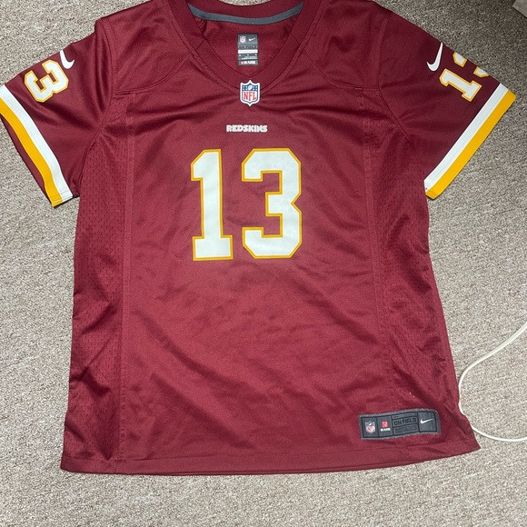 Nike “Redskins” custom women’s fit Football Jersey says “queen” on name area - Picture 1 of 4